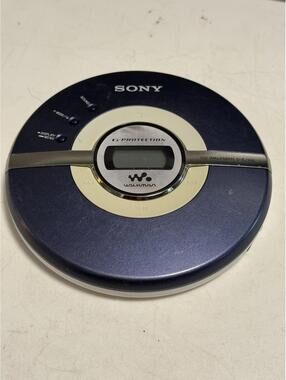 Sony Walkman D-EJ100 Portable CD Compact Disc Player - WORKS!